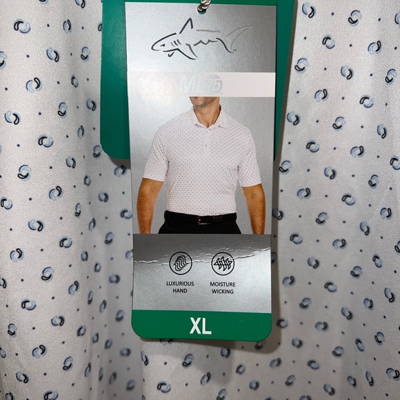 NEW Men's White Patterned Polo Shirt. - Picture 8 of 8